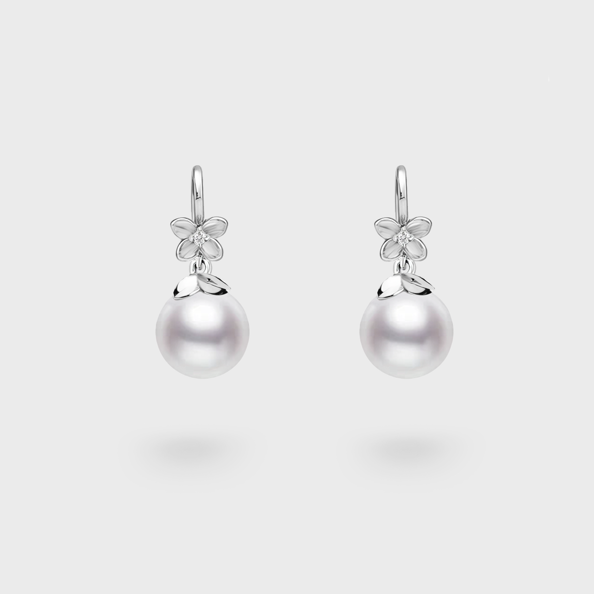 Clover's Blessing Four-leaf Blessing Earrings